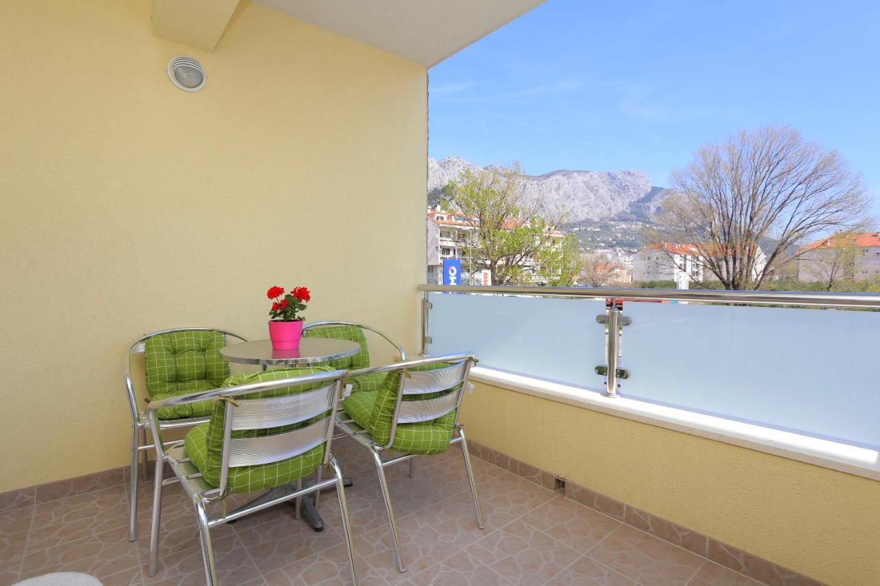 Apartments With A Parking Space Omis - 10362 Luaran gambar